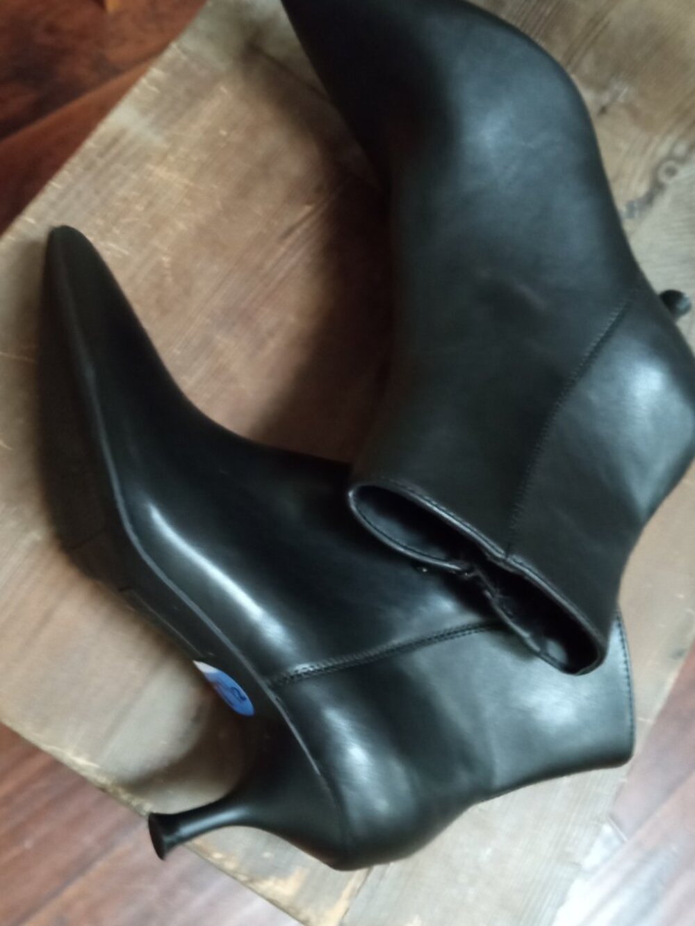 Rachel Zoe Women's Size 7.5 Genuine Leather Kitten Heal Ankle Boots NEW! - Picture 5 of 16